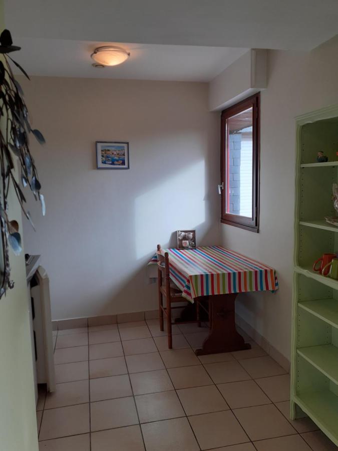 Bed and Breakfast Chez Christine Noyal-Pontivy Екстер'єр фото
