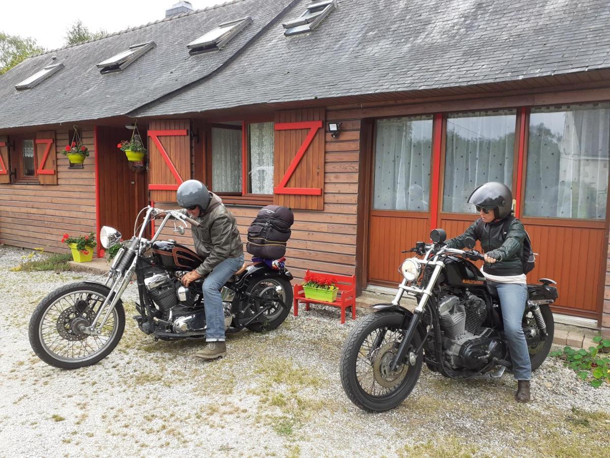 Bed and Breakfast Chez Christine Noyal-Pontivy Екстер'єр фото